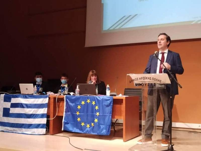 Εκδήλωση για τα δικαιώματα των γυναικών διοργάνωσε το 1ο ΓΕΛ Νάουσας