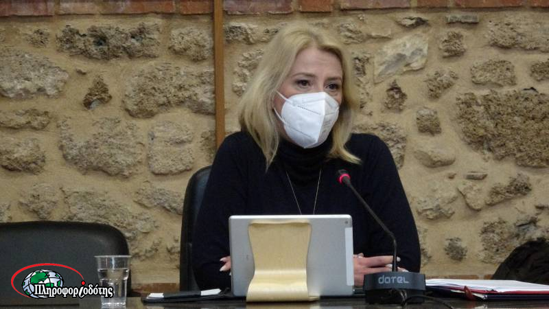 Δούρου: “Η κυβέρνηση εγκατέλειψε την περιφέρεια” (βίντεο)