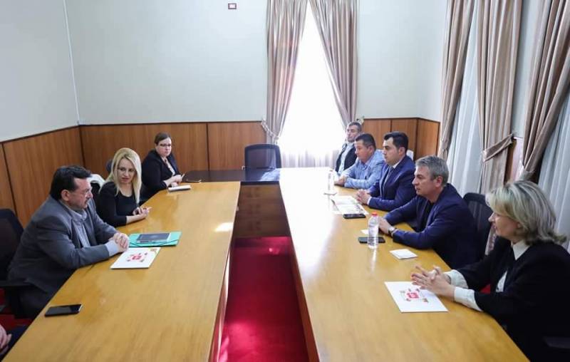 Ταξίδι Γιαννακάκη στην Αλβανία για εργάτες γης και συνεργασίες στον αγροτικό τομέα