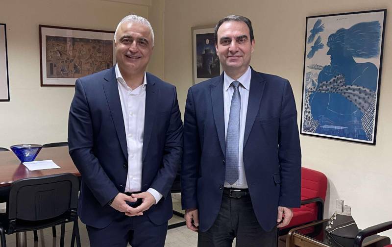 Εκσυγχρονισμό της υλικοτεχνικής υποδομής των υπηρεσιών του ΟΑΕΔ και του ΕΦΚΑ στην Ημαθία ζήτησε ο Τσαβδαρίδης