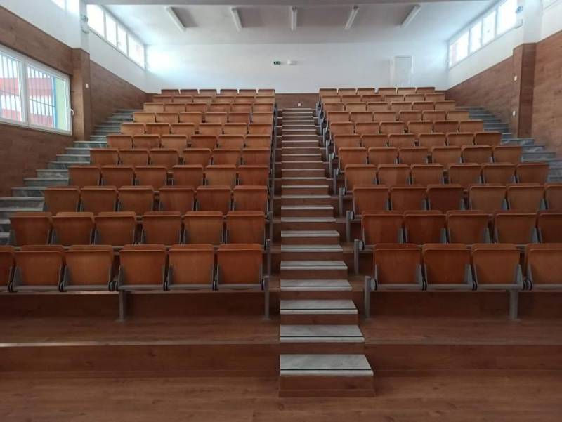 Ανακαινίστηκε το αμφιθέατρο του 16ου Δημοτικού Σχολείου Βέροιας