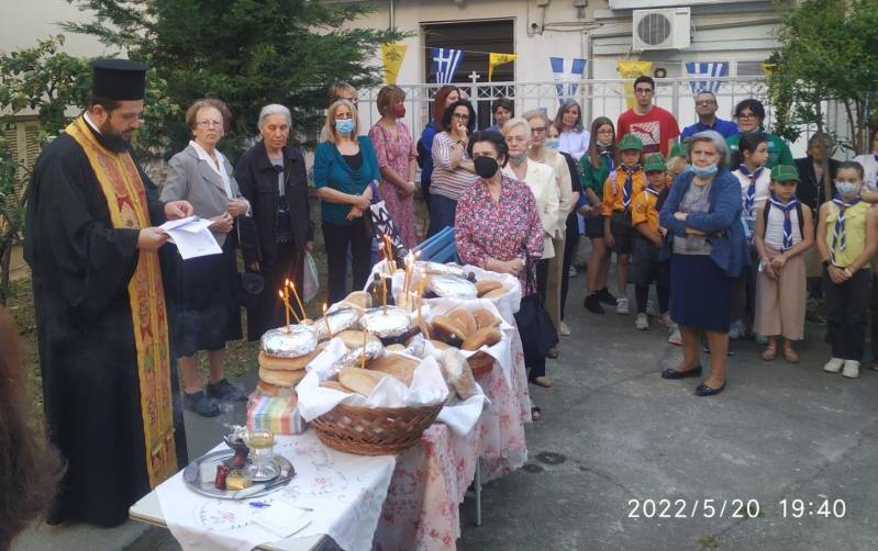 Πραγματοποιήθηκε αρτοκλασία στο κουβούκλιο των Αγίων Κωνσταντίνου και Ελένης