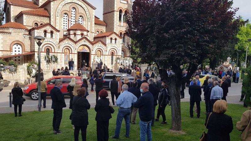 Η Βέροια αποχαιρέτησε τον Φώτη Καραβασίλη