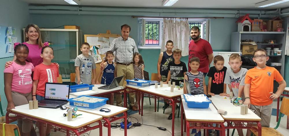 Επίσκεψη της Αντιδημάρχου Παιδείας στο 5ο Δημοτικό Βέροιας για τη δράση «Ρομποτική στα σχολεία»