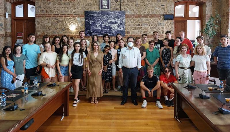 Οι μαθητές του Προγράμματος ERASMUS + “Maths is all around” στο Δημαρχείο Βέροιας