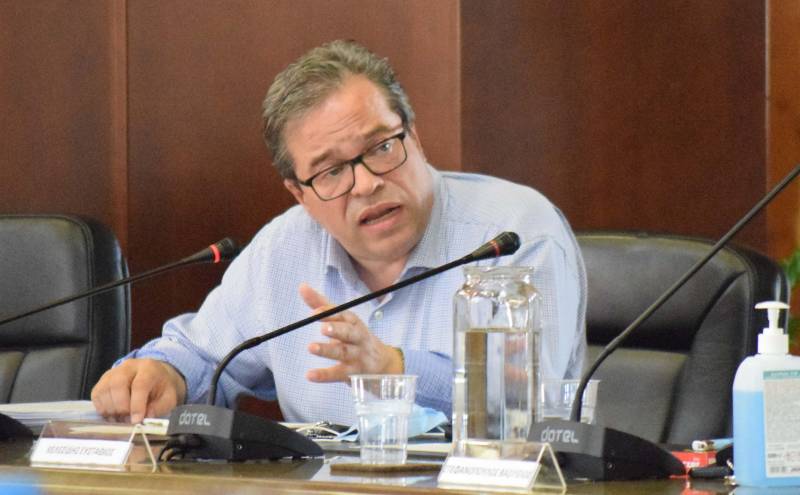 Μαρκούλης: “Ανακάλυψαν τον τροχό στον κόμβο της Κουλούρας”