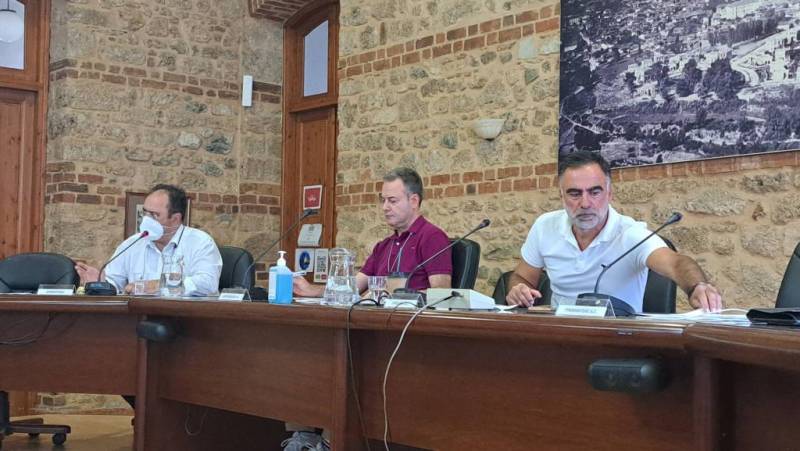 Πήρε πίσω την μήνυση σε πάροχο ηλεκτρικού ρεύματος ο δήμος Βέροιας – Κατέβαλε τα χρήματα η εταιρεία