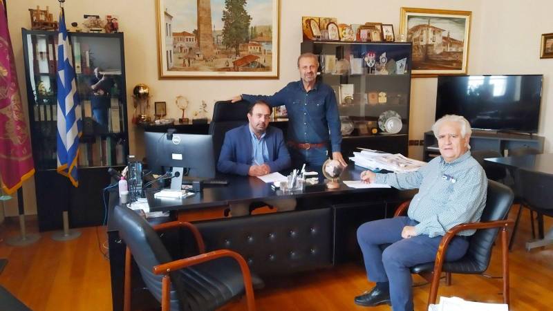 Υπογραφή σύμβασης για την αντιμετώπιση κατολισθήσεων στην Καστανιά