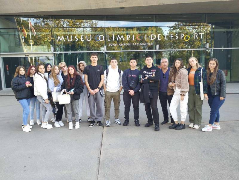 Erasmus: Επέστρεψαν από την Βαρκελώνη μαθητές του 1ου ΕΠΑΛ Βέροιας