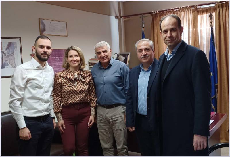 Συνάντηση μελών της νομαρχιακής οργάνωσης της Νέας Δημοκρατίας με τους Διευθυντές Εκπαίδευσης Ημαθίας