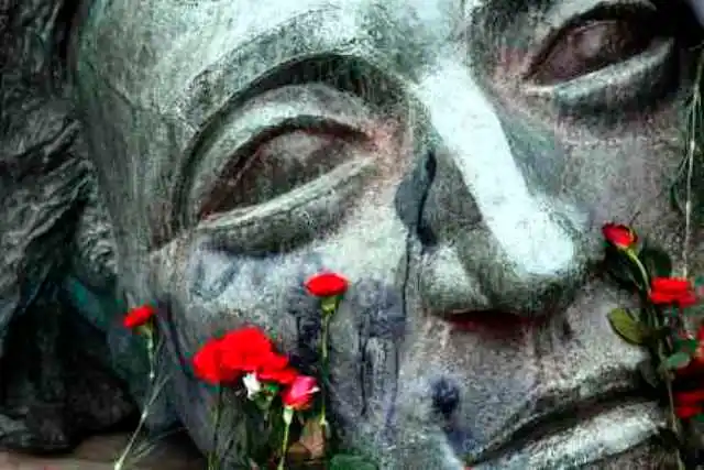Κάλεσμα για την 52η Επέτειο του Πολυτεχνείου στη Βέροια από το Εργατικό Κέντρο “Βουτηράς”