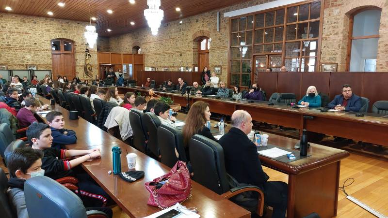 Την Παρασκευή η συνεδρίαση του Δημοτικού Συμβουλίου Παίδων στην Βέροια