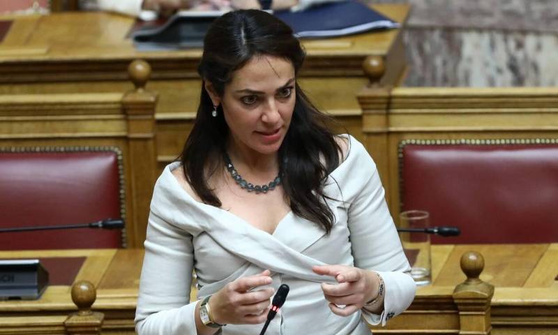 Τροπολογία για την «Κατ’ εξαίρεση χορήγηση ασφαλιστικής ικανότητας 2024 – 2025» και για το επίδομα μητρότητας
