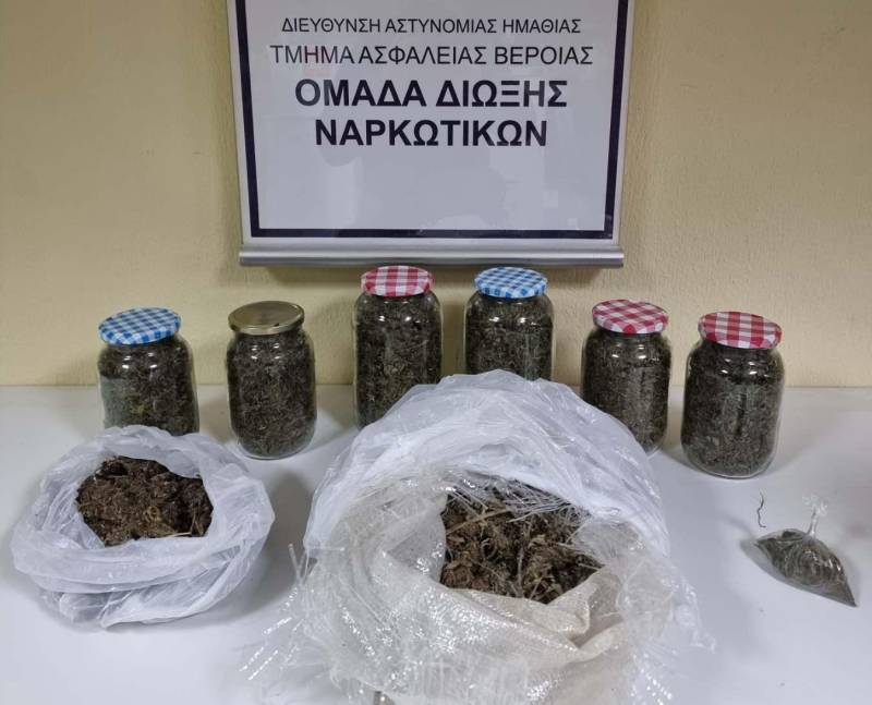Με την βοήθεια αστυνομικού σκύλου βρήκαν τα ναρκωτικά που έκρυβε άνδρας στο σπίτι του