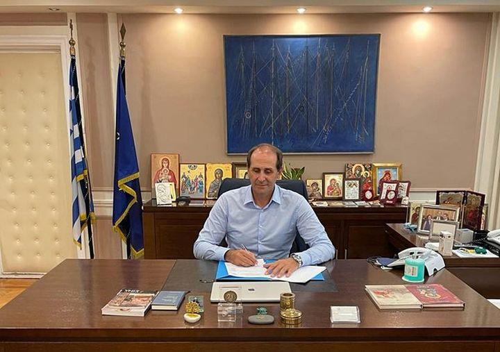 Βεσυρόπουλος: «Τέθηκε σε παραγωγική λειτουργία η πλατφόρμα για τη συμβολαιακή γεωργία για την απαλλαγή από τον φόρο εισοδήματος των αγροτών»