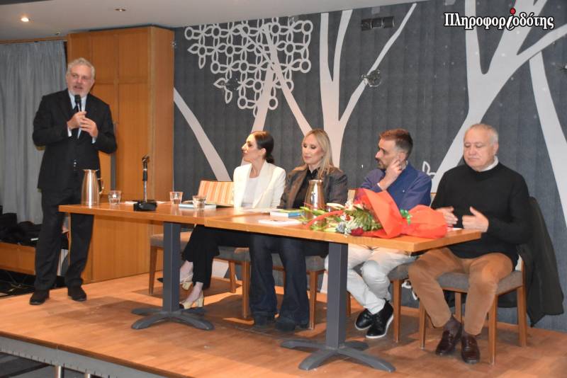 Παρουσιάστηκε στην Βέροια το “Διαδικτυακό Savoir- Vivre” του Χρήστου Ζαμπούνη (φωτογραφίες)