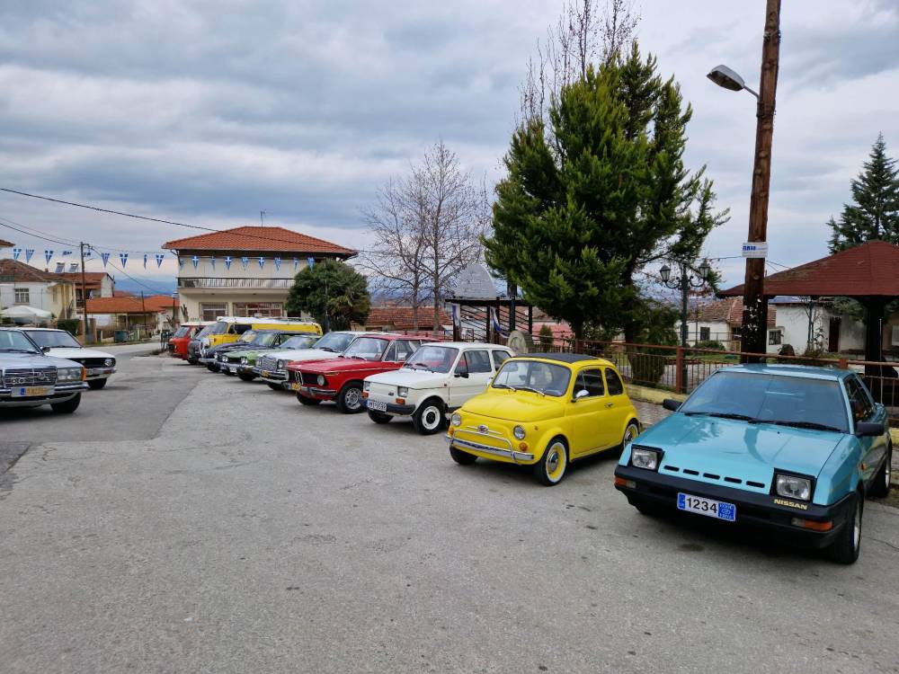 Την βασιλόπιτα έκοψαν οι Φίλοι Κλασικού Αυτοκινήτου Βέροιας (φωτογραφίες)