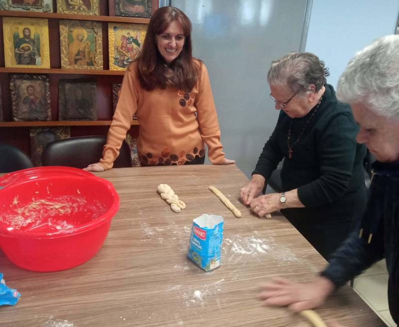 Πασχαλινά τσουρέκια στο ΚΗΦΗ Νάουσας