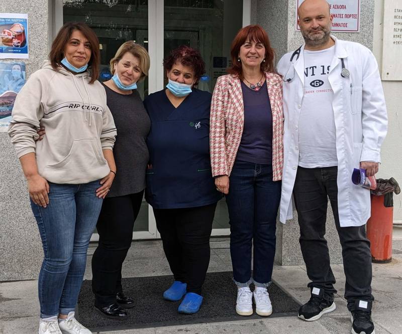 H υποψήφια βουλεύτρια Βαρβάρα Σαράντη επισκέφτηκε το Νοσοκομείο της Νάουσας