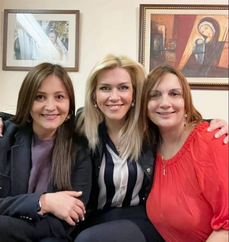 Λίνα Τουπεκτσή: “Εμείς οι τρεις και όλες μαζί!”