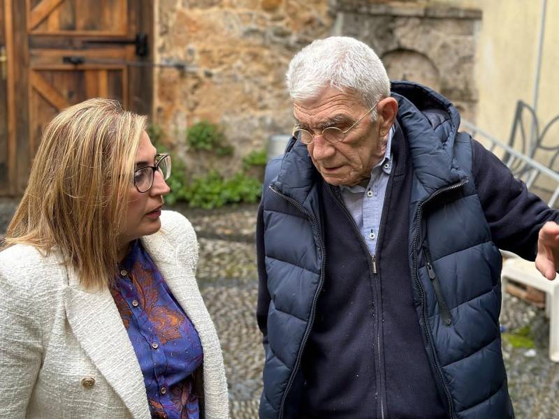 Στέλλα Αραμπατζή: Συνάντηση και συζήτηση με τον Γιάννη Μπουτάρη για το οινικό μέλλον της Ημαθίας και της Ελλάδας