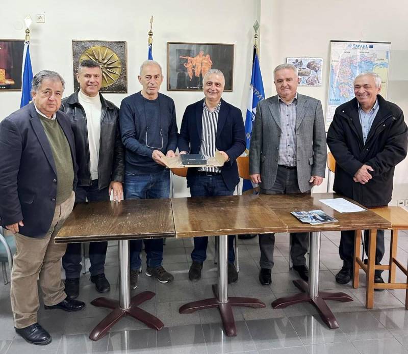 Δωρεά στην Ένωση Αποστράτων Σωμάτων Ασφαλείας Νομού Ημαθίας πραγματοποίησε ο Λάζαρος Τσαβδαρίδης