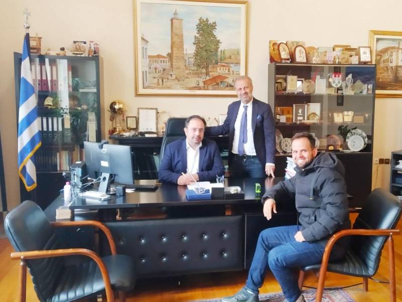 Σε συντήρηση αγροτικών δρόμων προχωρά ο δήμος Βέροιας