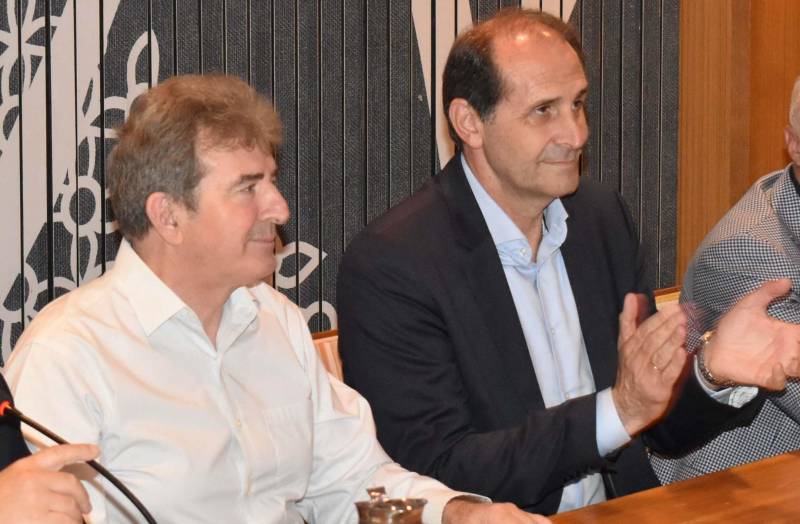 Ανακοινώθηκε η νέα κυβέρνηση – Υπουργός Υγείας ο Χρυσοχοΐδης, εκτός σχήματος ο Βεσυρόπουλος