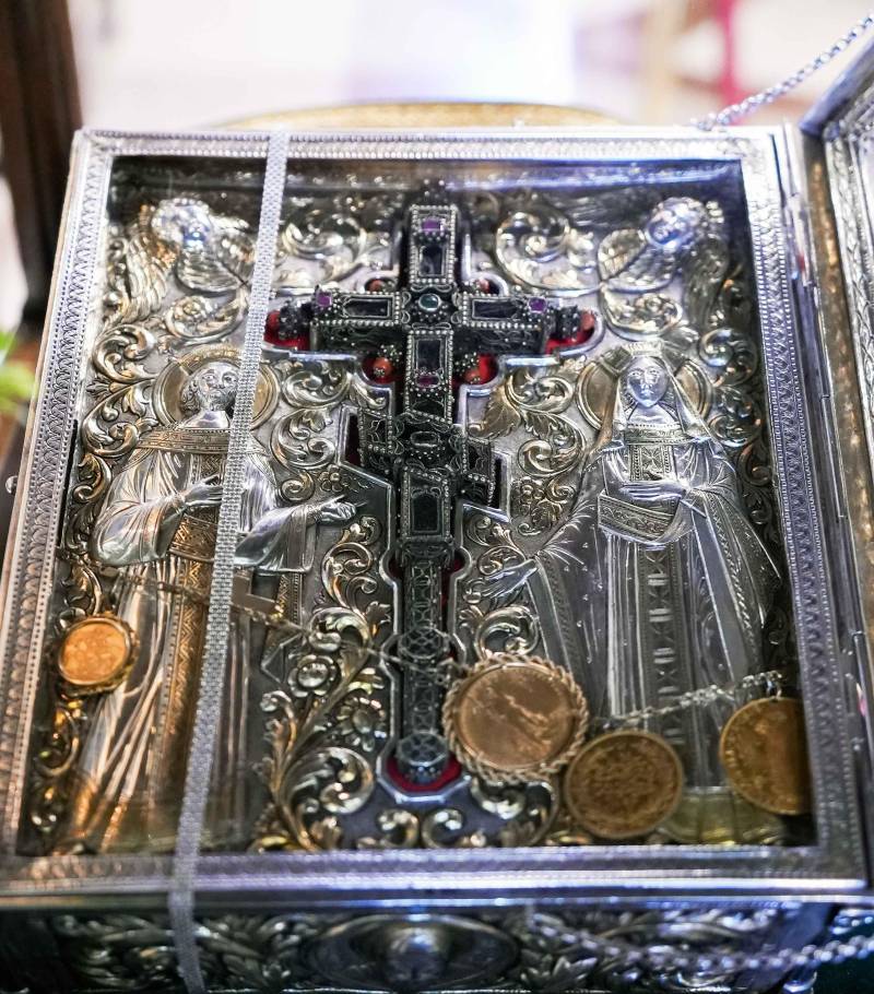 Ο Τίμιος Σταυρός στην Βέροια για την θερινή πανήγυρη του Αγίου Αντωνίου
