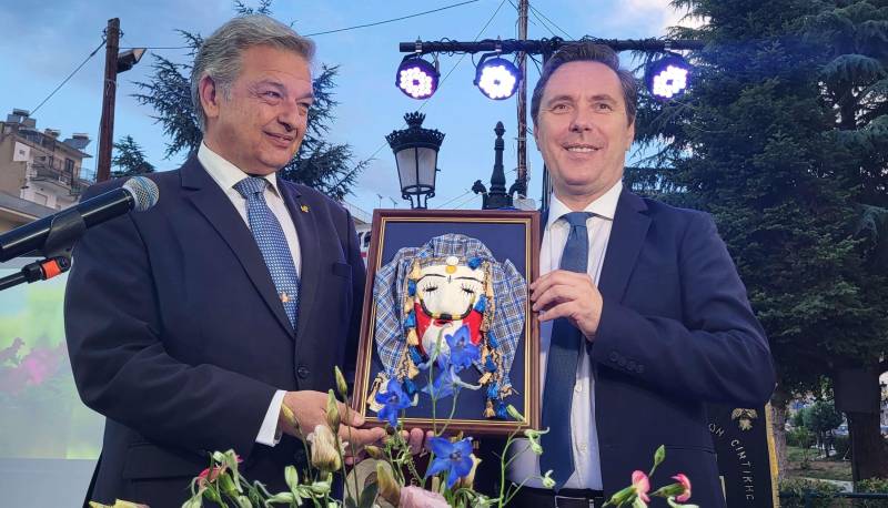 Αδελφοποίηση του Δήμου Νάουσας με τον Δήμο Σιντικής