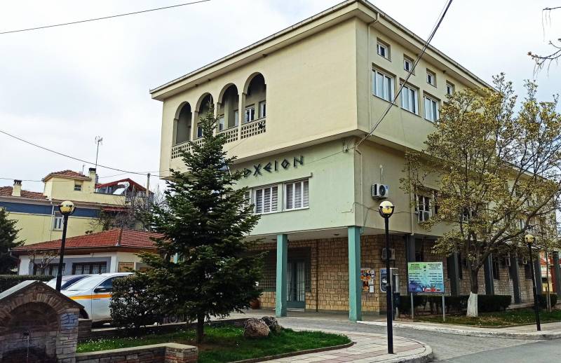 Συνεδριάζει η Δημοτική Επιτροπή Νάουσας – Τι θα συζητήσει