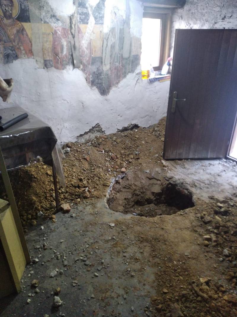Έψαχναν θησαυρό σε εκκλησία