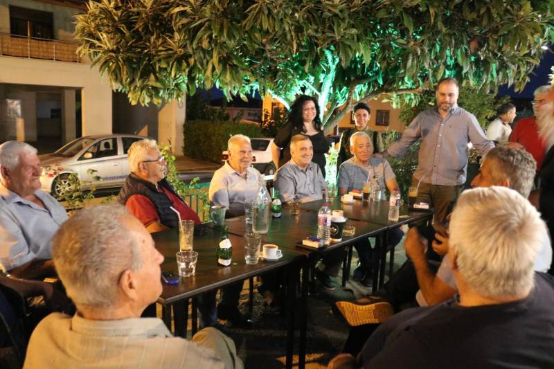 Με ενθουσιασμό και κλίμα αισιοδοξίας η επίσκεψη του Νίκου Κουτσογιάννη στη Στενήμαχο