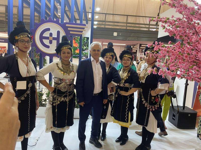 Στα εγκαίνια του περιπτέρου της Ημαθίας στην ΔΕΘ ο Στέργιος Μουρτζίλας