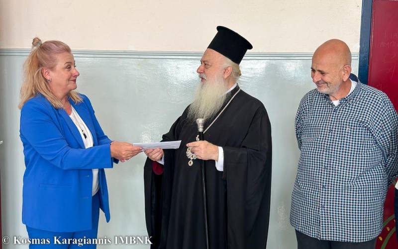 Η Εύξεινος Λέσχη Ποντίων Ναούσης και η Μητρόπολη αρωγοί στο Ε.Ε.Ε.ΕΚ. Ναούσης