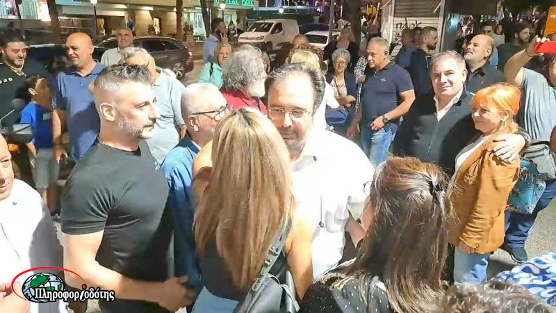 Θερμή υποδοχή επεφυλαξαν στον δήμαρχο Κώστα Βοργιαζίδη στο εκλογικό κέντρο (φωτογραφίες, βίντεο)
