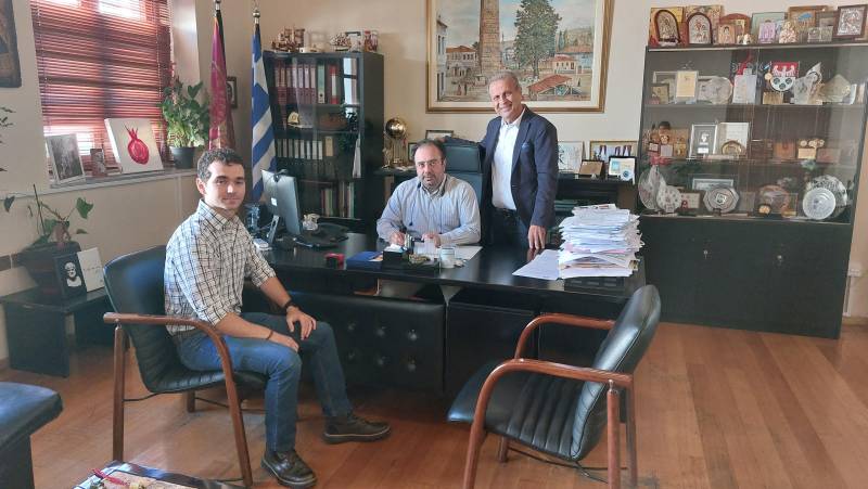 Πεζοδρόμιο και φρεάτια ομβρίων υδάτων θα κατασκευαστούν στον Διαβατό