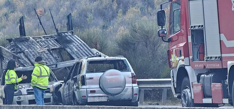 Εγνατία: Φωτιά σε νταλίκα από Κοζάνη προς Βέροια
