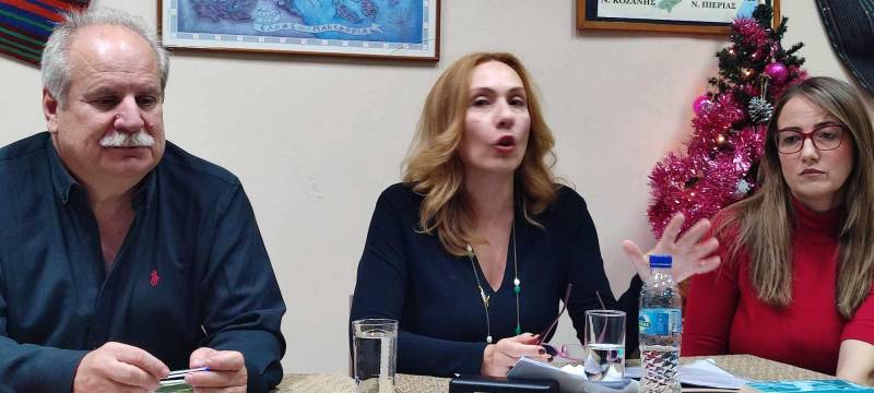 Δύο συγγραφείς παρουσίασαν με επιτυχία τα βιβλία τους στα Μονόσπιτα