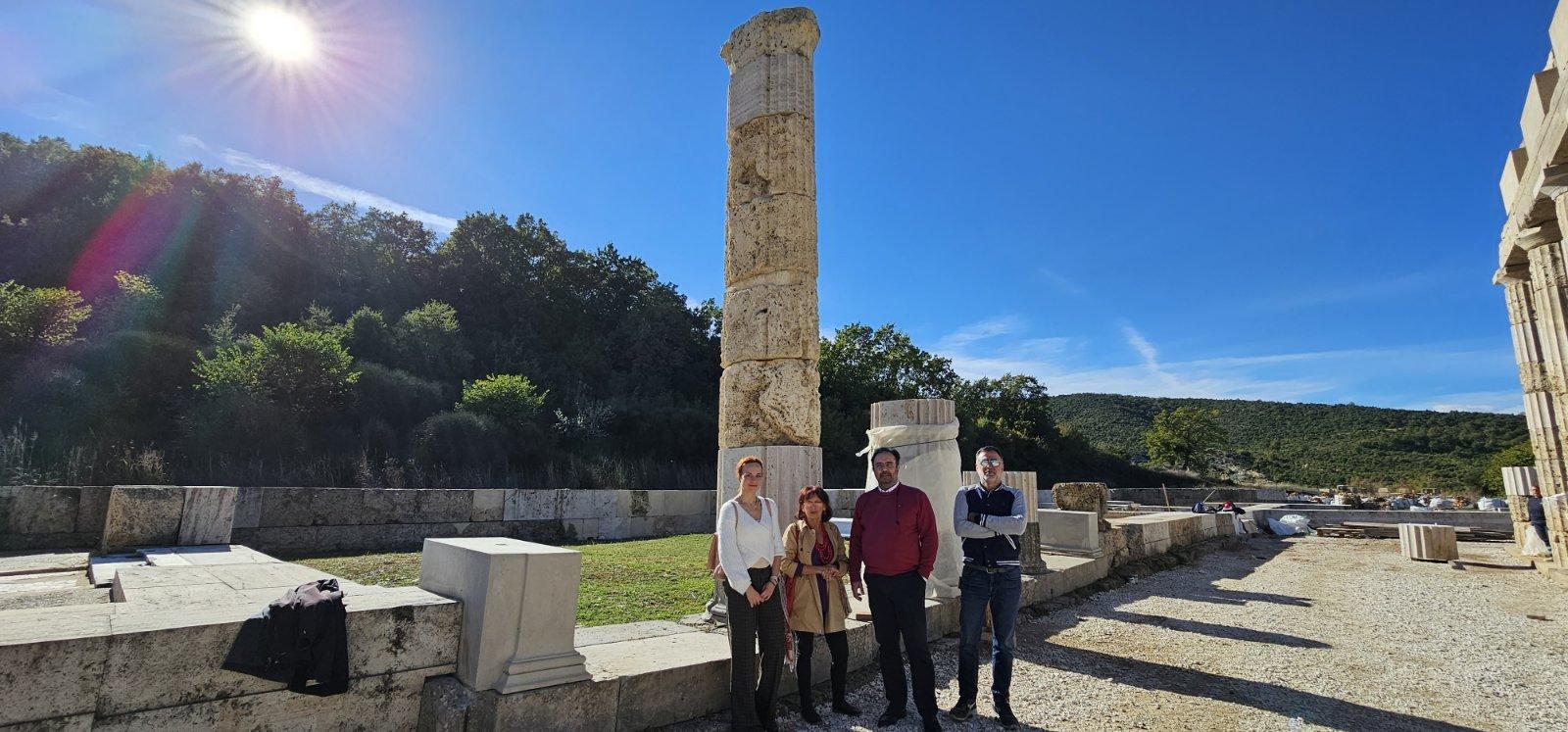 Επίσκεψη του Δημάρχου και του Προέδρου Δημοτικού Συμβουλίου Βέροιας στο Ανάκτορο των Αιγών