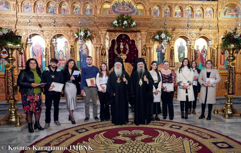 Δισαρχιερατικός Εσπερινός και βραβεύσεις φοιτητών και μαθητών στην Αλεξάνδρεια