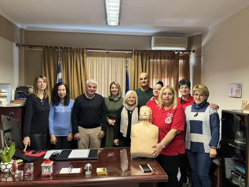 Εκπαιδευτικό πρόγραμμα πρώτων βοηθειών στα σχολεία