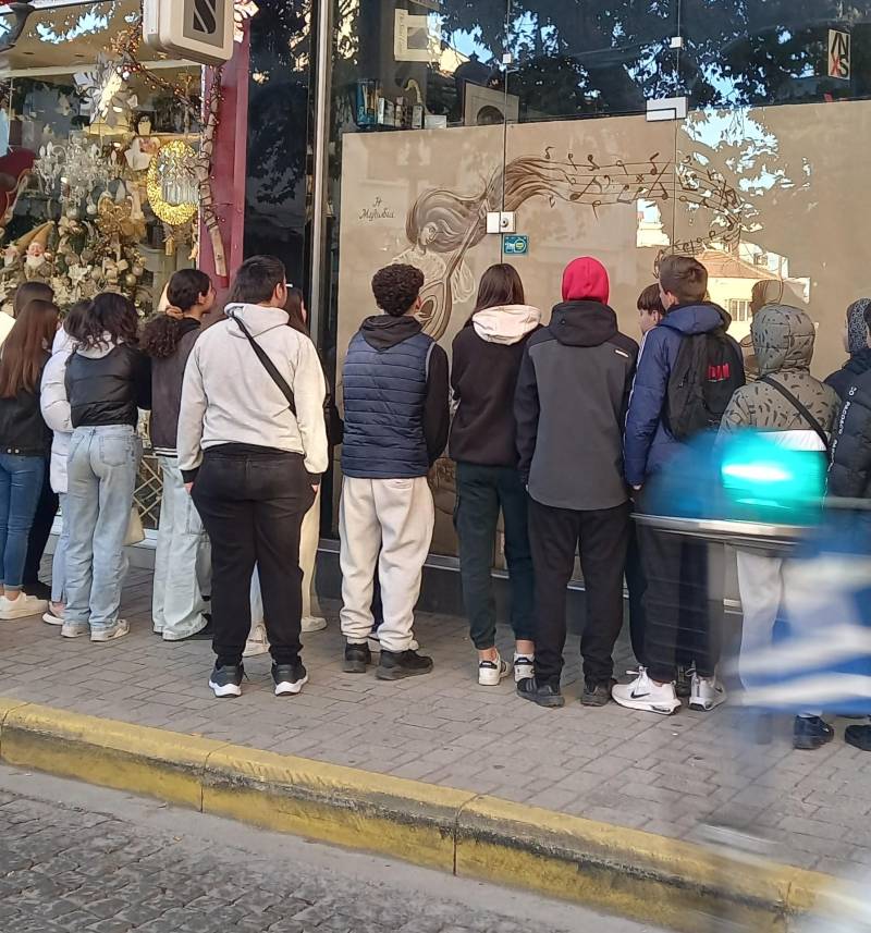 Γυμνάσιο Μακροχωρίου: Διδακτικές επισκέψεις «Με το βλέμμα στο παρελθόν»