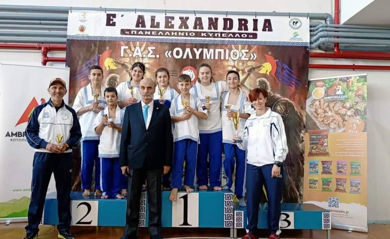 Επτά μετάλλια για τον Κένταυρο στο Πρωτάθλημα Παγκρατίου Αθλήματος