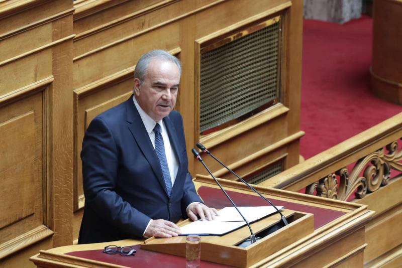 Υπογραφή πρόσκλησης για την εξωστρέφεια μικρομεσαίων επιχειρήσεων, ύψους 200 εκατομμυρίων ευρώ, μέσω ΕΣΠΑ