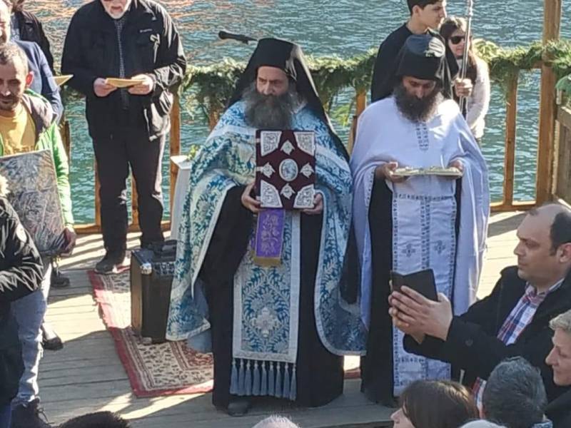 Θεοφάνεια στην Μονή Καλλίπετρας