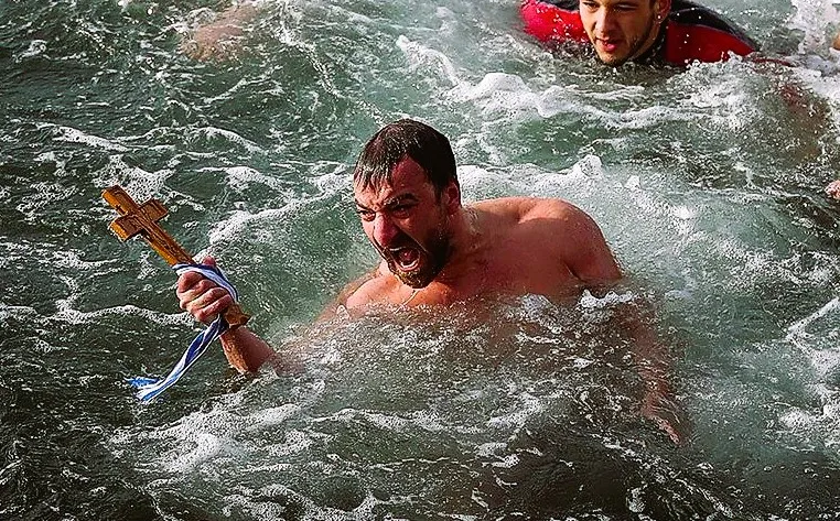 Αλεξάνδρεια: Στο κολυμβητήριο ο Αγιασμός των Υδάτων