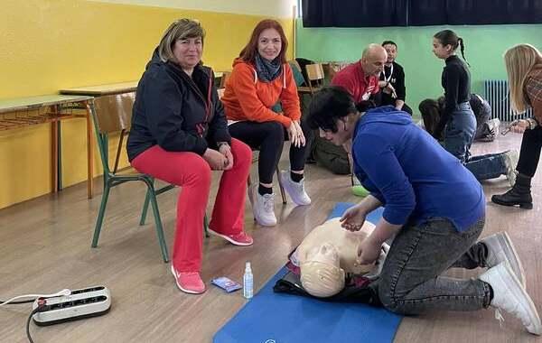 Υλοποίηση εκπαιδευτικού προγράμματος πρώτων βοηθειών της Δευτεροβάθμιας Εκπαίδευσης στο 3ο Γυμνάσιο Βέροιας