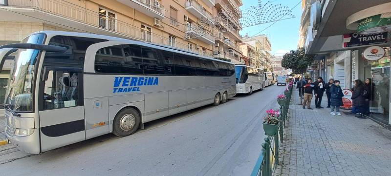 Διαμαρτυρία πραγματοποίησαν οι ιδιοκτήτες τουριστικών λεωφορείων