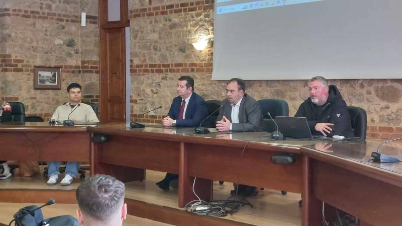 Βέροια: Υποδοχή αιρετών, μαθητών και καθηγητών από τον αδελφοποιημένο Δήμο Άργους-Μυκηνών